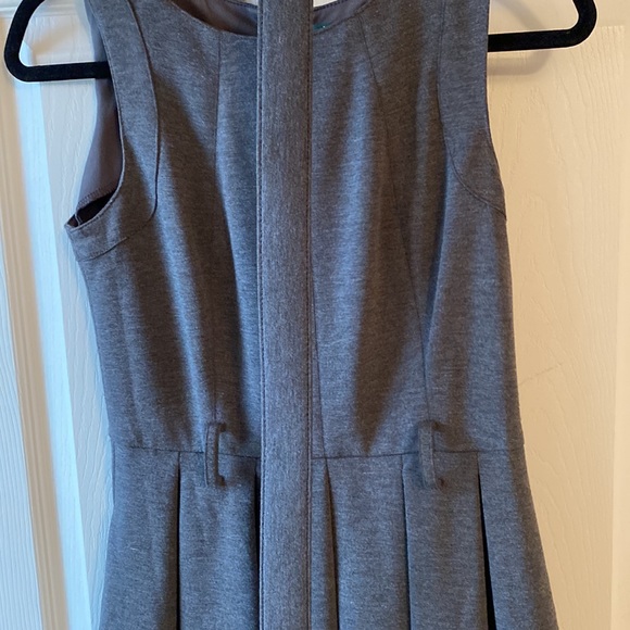 Lauren grey dress - Picture 3 of 11